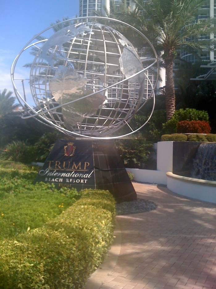 This is the first thing you see when arriving. The Trump International Globe.
